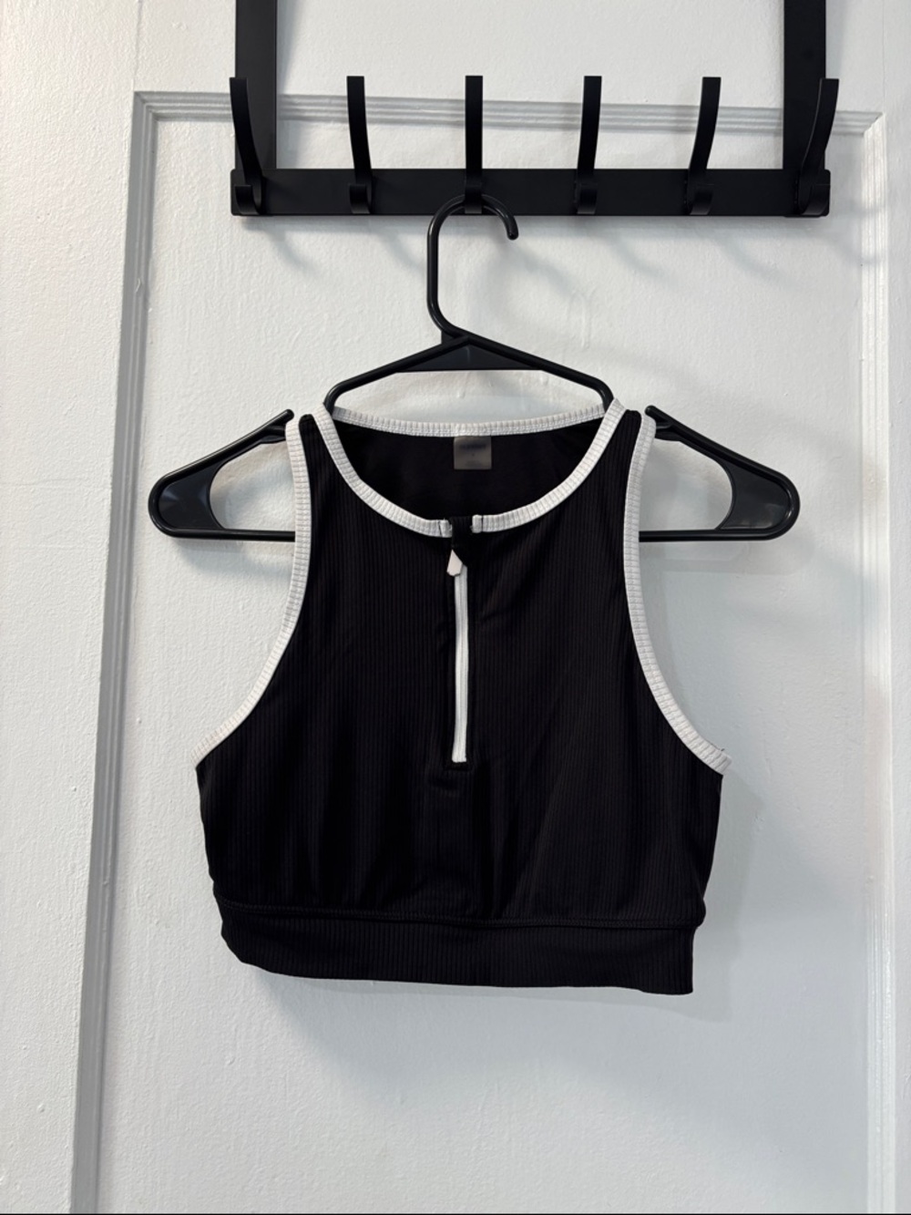 Old Navy Black Ribbed Crop Top with White Trim and Front Zip small